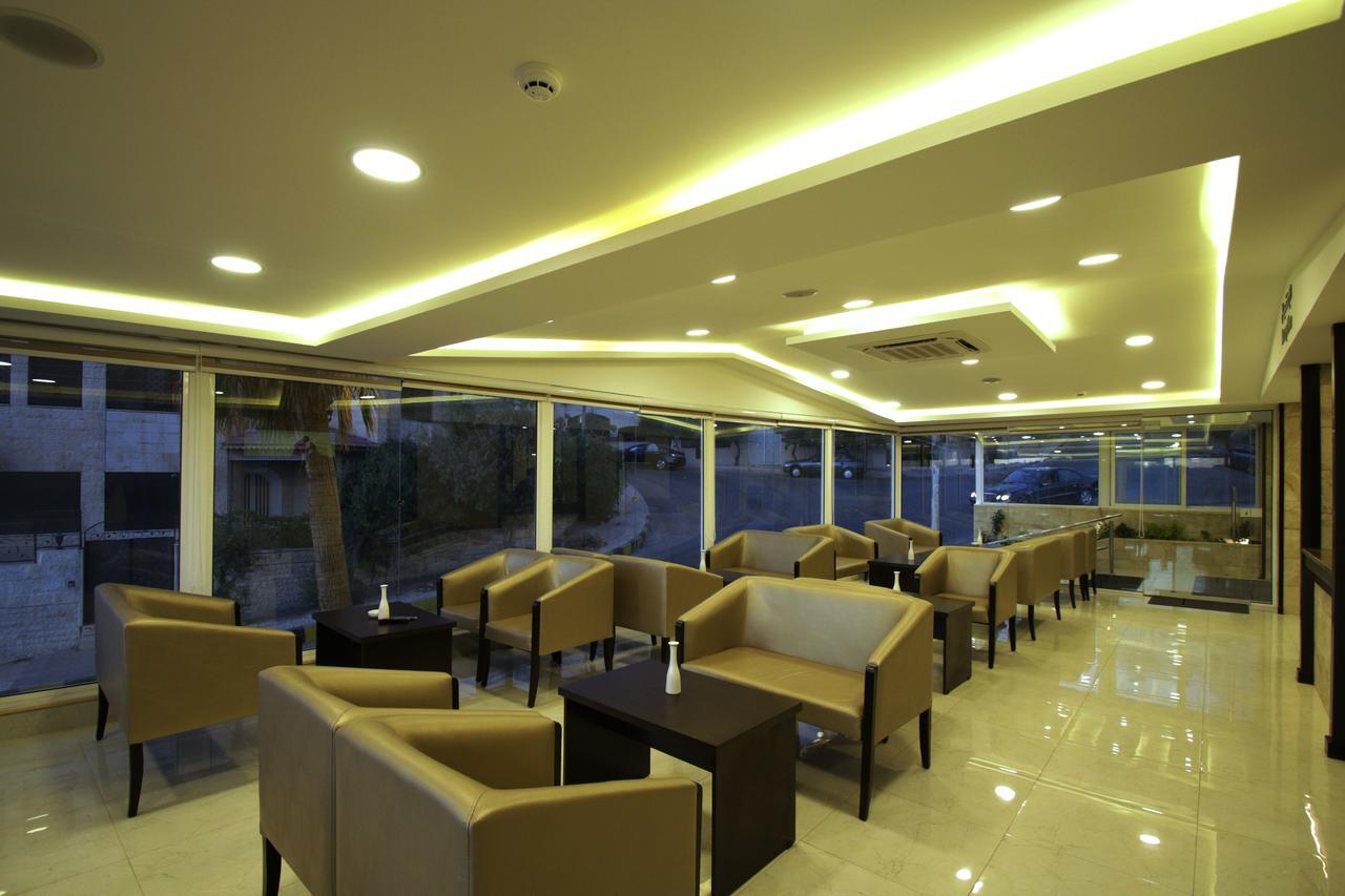 360 Hotel By Fhm Αμμάν Εξωτερικό φωτογραφία